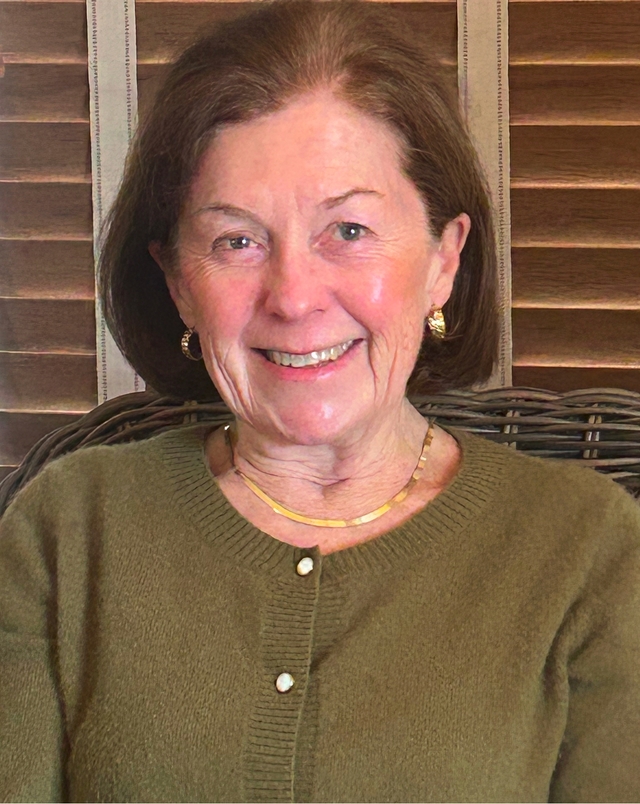 Headshot of Mary Flynn